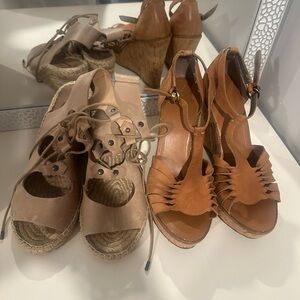 Carmen and Banana Republic leather Stylish Tan Wedge Sandals Sz 6.5-7  2 pieces